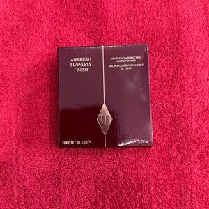 Charlotte Tilbury Airbrush Flawless Finish Powder